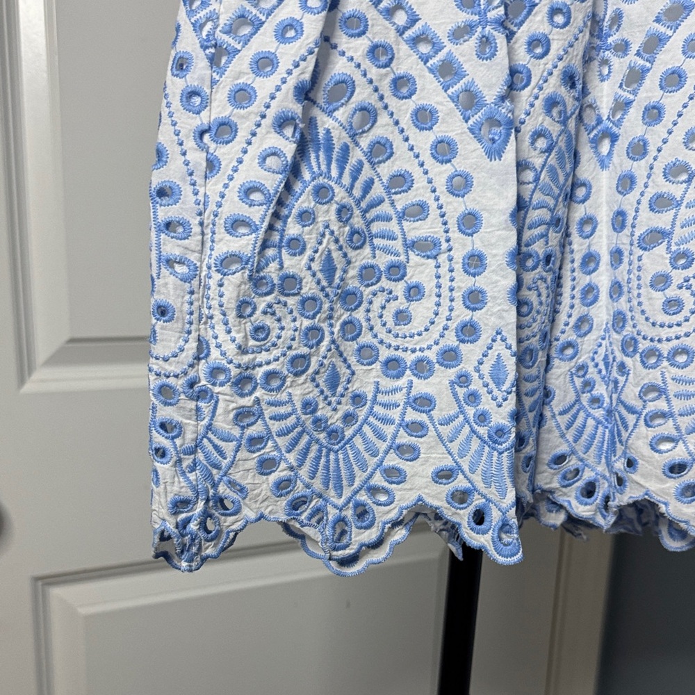 Light Blue & White Lace Romper - Women's V-Neck Jumpsuit - Picture 6 of 6
